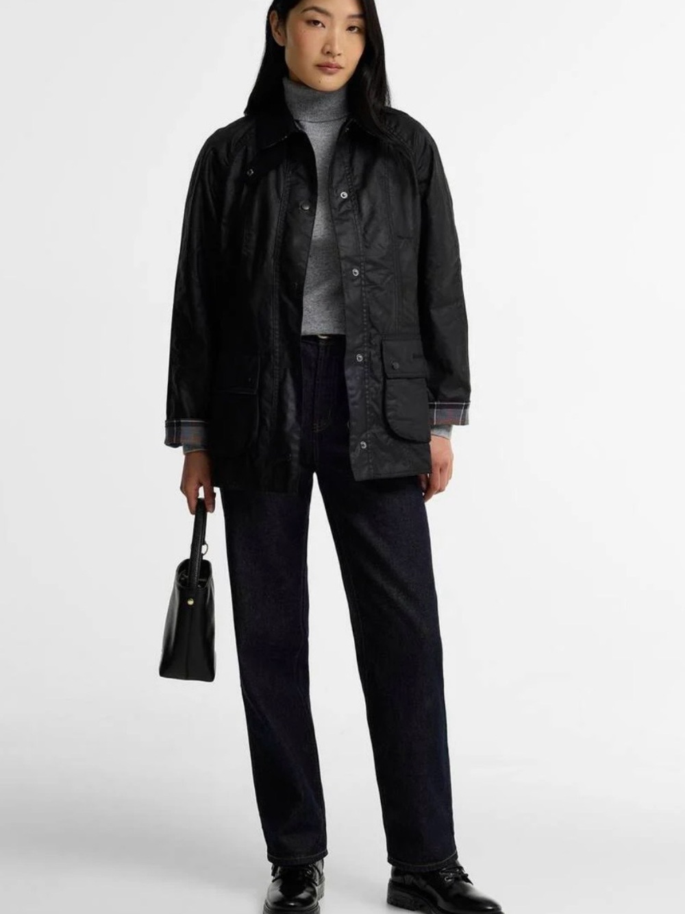 Barbour Beadnell Waxed Jacket in Classic Black!